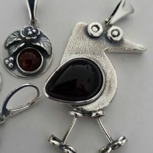 PTASZEK FISTASZEK wisior  Pracowni Sarnie Uroczysko